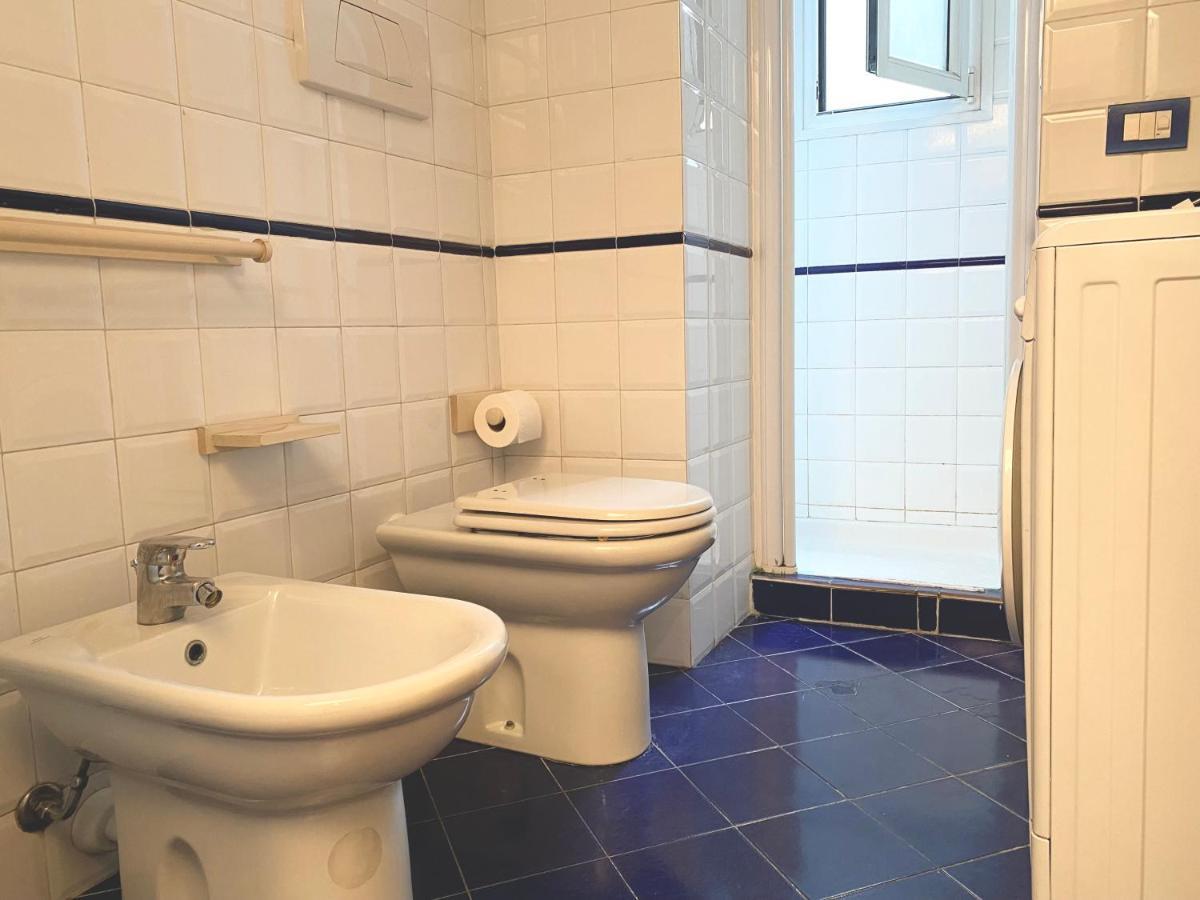 Appartement Bilocale In Piazza Duomo 4Pax à Milan Extérieur photo